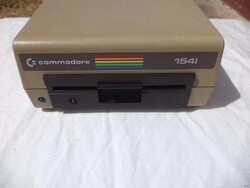 Commodore 1541 lemezmeghajtó, redőnyös (5584)