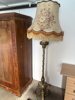 Antik állólámpa