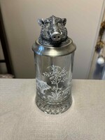 Ón vaddisznófejes, vaddisznómintás üveg kupa