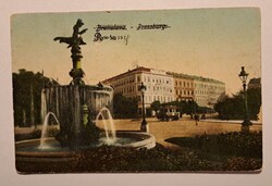 Pozsony (Pressburg) – Főtér és Roland-kút, 1900-as évek eleje”