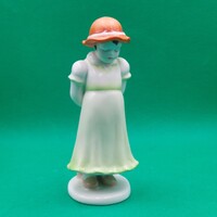 Káldor Aurél  Aquincum  Durcás kislány figura