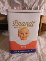 FÉMDOBOZ - 1973 év -BRANDT PISKÓTÁS - 23 x 15 x 10 cm - DOMBORNYOMOTT - KÖRBEN MINTÁS