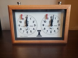 Aradora Classic mechanikus sakkóra