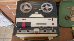 3db szalagos, orsós magnó, Terta 811