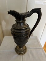 Ezüstözött karafa