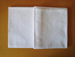 Csodaszép virágmintás fehér damaszt nagypárna huzat 1