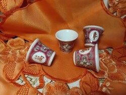 Famille Rose,  kínai porcelán, rövid italos pohár,  4 db.