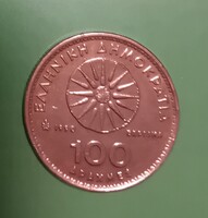 100 δραχμές (drachmés), vagyis 100 drachma. 1990