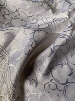 Meseszép óriás méretű selyemdamaszt abrosz