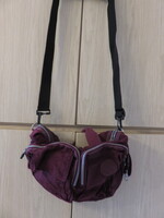 Kipling nagy méretű női válltáska