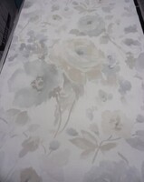 Pasztell színű virág mintás tapéta