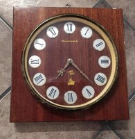 1917-1977, 60. éves évfordulóra gyártott Jantar falióra