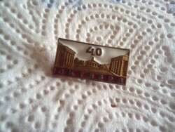 Szovjetunió téli palota tűzzománc jelvény. 40 éves a nagy októberi szocialista forradalom! (1957)