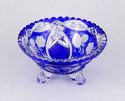 1X663 Kisméretű csigalábakon álló kék csiszolt kristály tálka