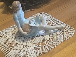 Donner Gertrúd Kőbànyai Drasche Hamupipőke figura