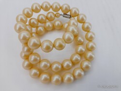 Old Tekla large-eyed pearl necklace
