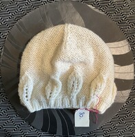 Egyedi, kézzel kötött női levél mintás sapka