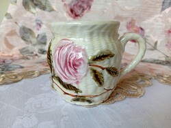 4. Znaim antik majolika pocakos rózsás bögre