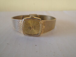 Antique women's jewelry wristwatch in good condition, suitable for wrists 20-21