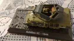 Tank modell Achilles llC-1944
