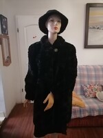 Szebbnél szebbek molett nálam elegáns molett bunda 46 48 140 kívül a melle  93 hossz bővülő szép esé