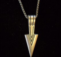 Viking nyílhegy medállal, ötvözet nyaklánc.