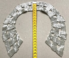 Szecessziós, hímzett, gyöngy gallér 20. sz. első fele.