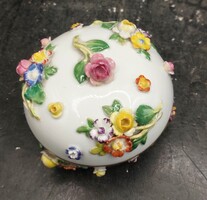 Meisseni porcelán ékszertartó, XIX. századi, 8 cm-es. 4149b