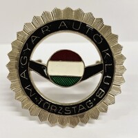 Magyar Autóklub törzstag hűtőrács jelvény