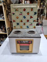 Régi játék konyha