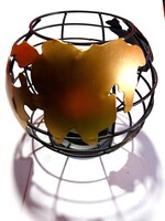 Fém és réz GYERTYA - MÉCSESTARTÓ - MANHATTAN - Columbus Circle földgömb SZOBOR MINIATÚRA