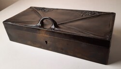 Szecessziós ón szivarkínáló doboz, díszdoboz