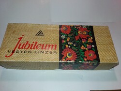 1976. JUBILEUM vegyes linzer, doboza -Zamat Keksz és Ostyagyár - képek szerint KIVÁLÓ ÁRUK FÓRUMA