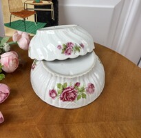 Gyönyörű  Zsolnay rózsás ritka  virágos porcelán pogácsástál tál pörköltes levesestál nosztalgia