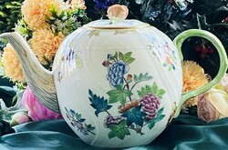 Antik 120 éves dúsan festett Herendi Viktória teás kanna.