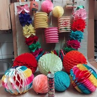 RÉGI RETRO  NYITHATÓ FARSANGI LAMPION DÍSZ -16-DB.