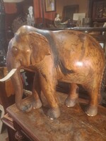 HATALMAS FARAGOTT FA ELEFÁNT SZOBOR XX. SZD. ELEJE