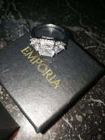 Cirkónia köves  nagyon szép gyűrű.Akció Aukció több száz termék vegye vigye