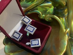 Beautiful brill-sapphire set for sale!