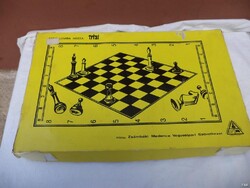 Fa sakk készlet retro, dobozban, Triál (6131)