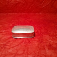 Ezüst gyógyszeres szelence.