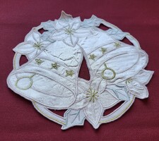 Karácsonyi harang csengő hímzett felvarró terítő dísz