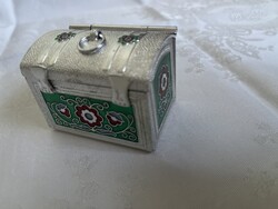 Orosz régi  fém dobozka, szelence.