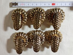 Fém toboz alakú karácsonyfa gyertyatartó csipesz állítható 6db egyben gyertyacsipesz