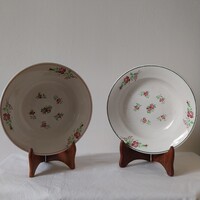 2db Wilhelmsburgi kerámia falidisz