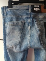 Címkés vadonatúj FSBN 30/32 made in Pakisztán farmernadrág gyönyörű minőség