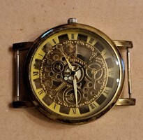 Átlátszó hátlapos kvarc ór design óra