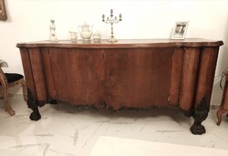 Oroszlánlábas Antik komód