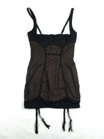 EREDETI TRIUMPH SCULPTING ESSENCE S/M - 38 NŐI ALAKFORMÁLÓS TESTHEZÁLLÓ HARISNYAKÖTŐS SZEXI HÁLÓRUHA