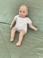 GÖTZ élethű csecsemő baba